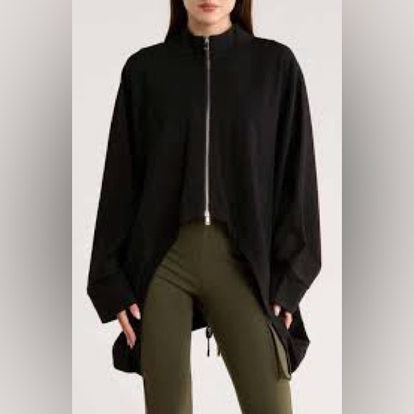 Patrizia Luca Jackets & Blazers - Cocoon Jacket
PATRIZIA LUCA NWT